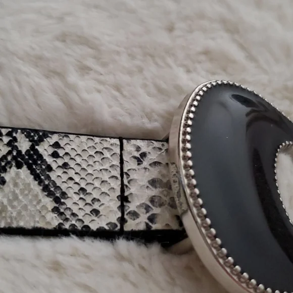 WHBM Adjustable Python Belt NWOT! - Picture 11 of 16